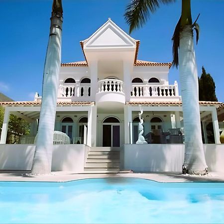 Villa Ocean Palm, Heated Pool! 아데제 외부 사진