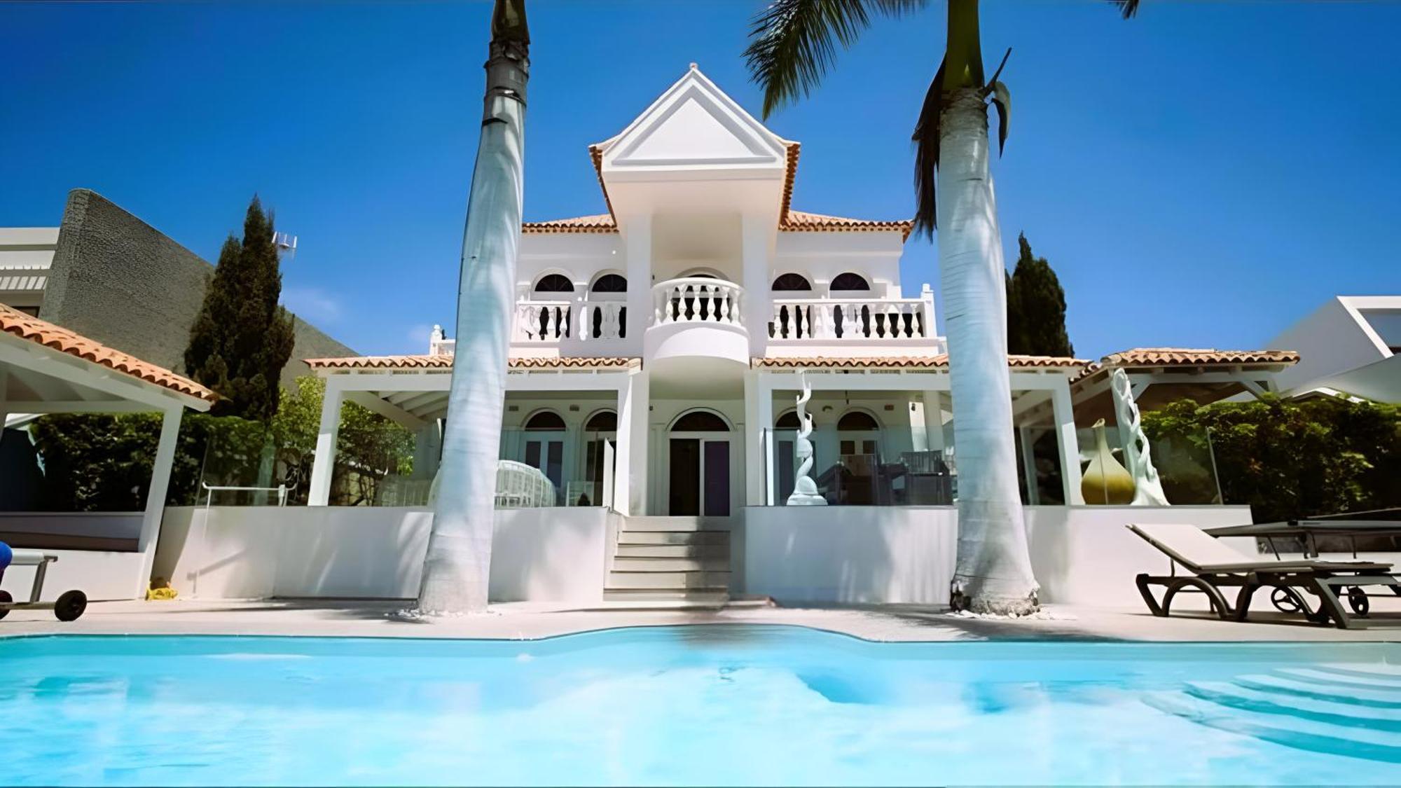 Villa Ocean Palm, Heated Pool! 아데제 외부 사진
