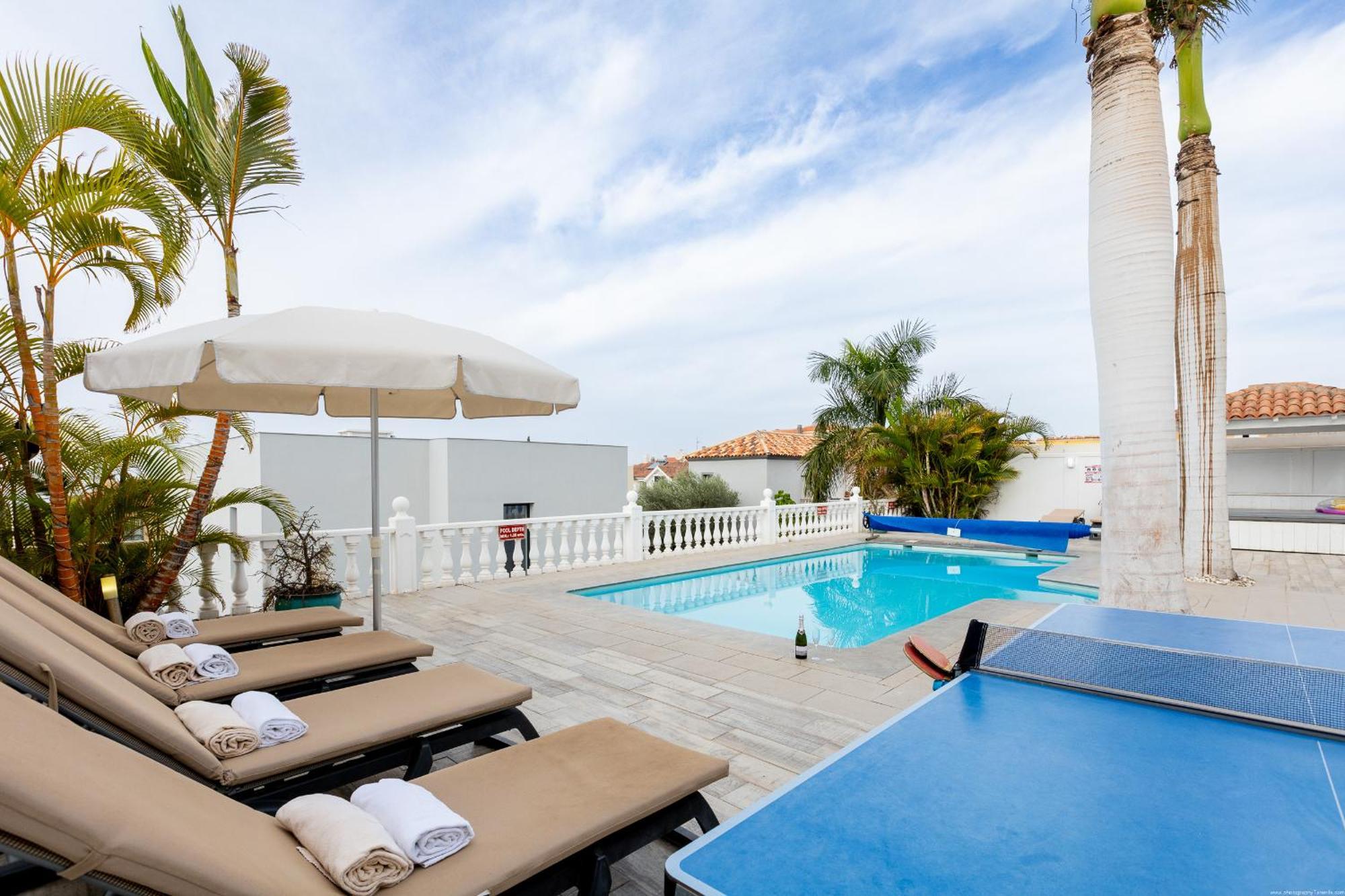 Villa Ocean Palm, Heated Pool! 아데제 외부 사진